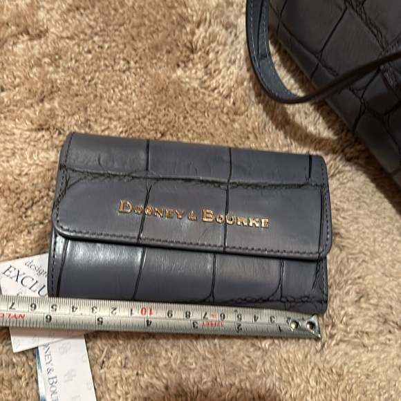 NWT DOONEY & BOURKE Tote, shoulder bag, satchel handbag, wallet, set steel blue - Picture 9 of 16